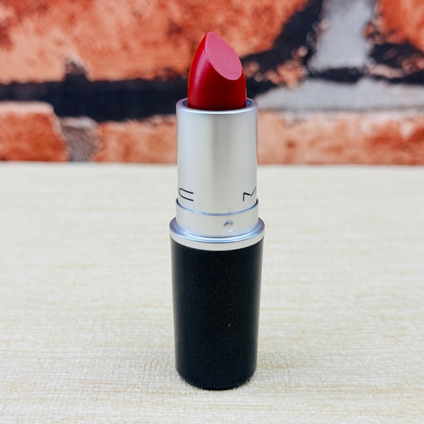 MAC FROST LIPSTICK Rouge a Levres | Chili