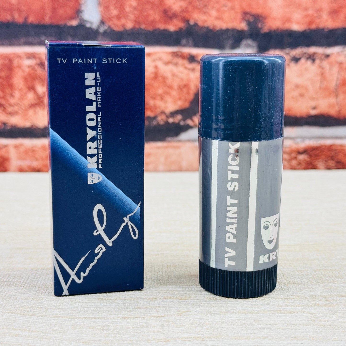 Kryolan TV Paint Stick | 36