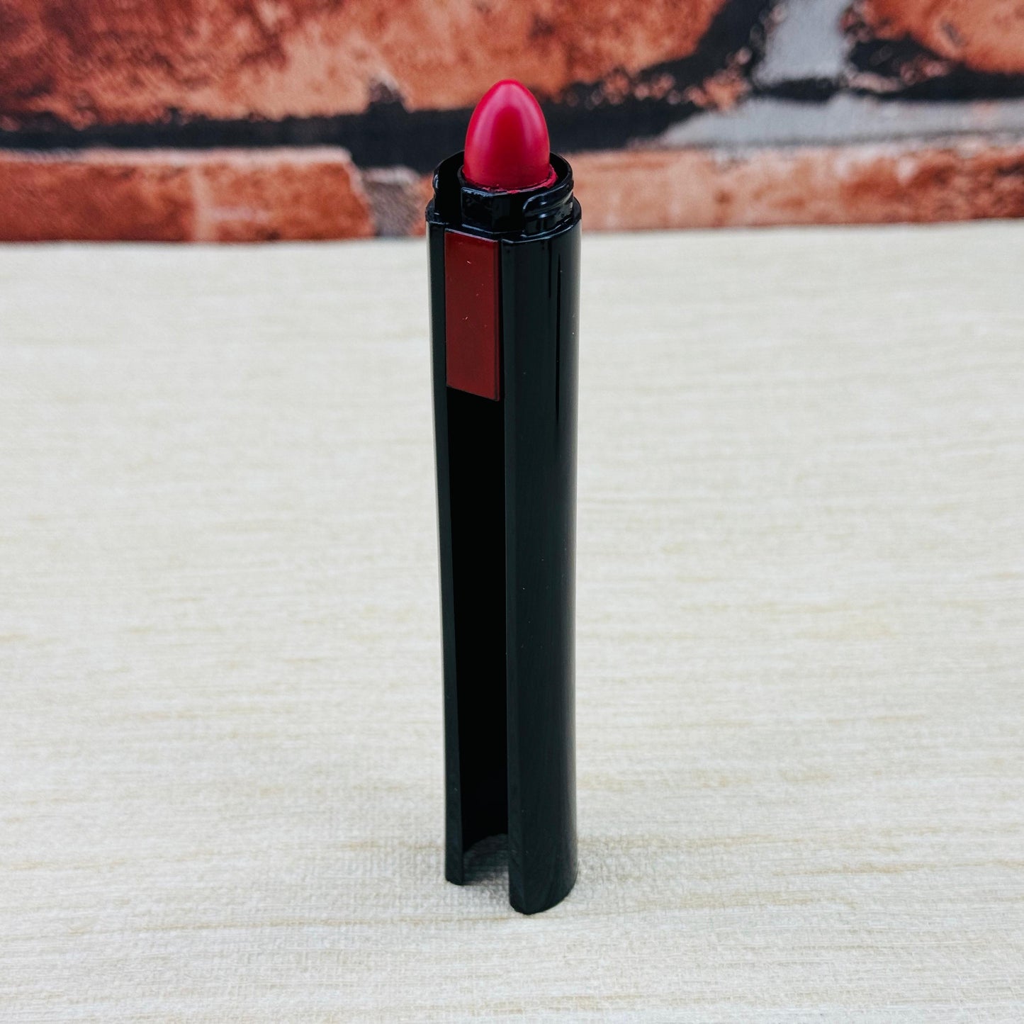 HUDA Matte Finish 5 in 1 Lipstick